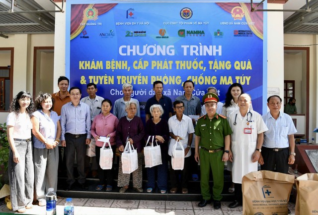 Khám bệnh, cấp thuốc miễn phí và lan tỏa thông điệp không ma túy tại Quảng Trị- Ảnh 5. Khám bệnh, cấp thuốc miễn phí và lan tỏa thông điệp không ma túy tại Quảng Trị- Ảnh 5.