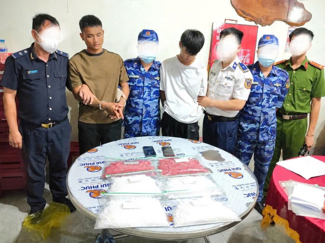 Lực lượng Cảnh sát biển phá 10 chuyên án ma túy trong tháng cao điểm- Ảnh 1. Lực lượng Cảnh sát biển phá 10 chuyên án ma túy trong tháng cao điểm- Ảnh 1.