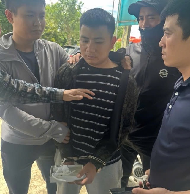 Lần theo mắt xích bán lẻ, triệt xóa ‘đại lý’ cung cấp ma túy - Ảnh 1.