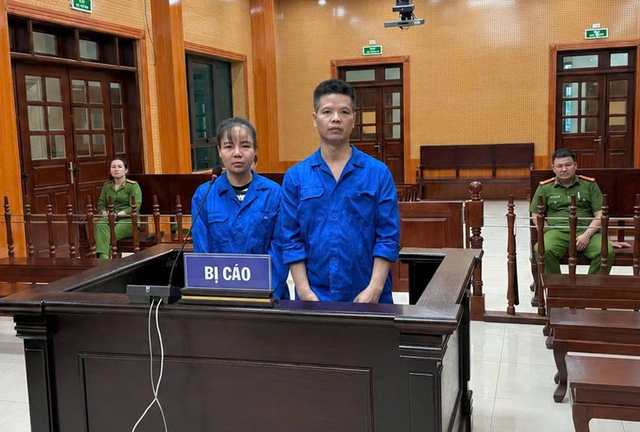 Hai bị cáo lĩnh án hơn 19 năm tù về tội chứa và môi giới mại dâm- Ảnh 1. Hai bị cáo lĩnh án hơn 19 năm tù về tội chứa và môi giới mại dâm- Ảnh 1.