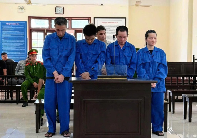 Mở quán massage để chứa mại dâm, các bị cáo chia nhau 28 năm tù- Ảnh 1. Mở quán massage để chứa mại dâm, các bị cáo chia nhau 28 năm tù- Ảnh 1.