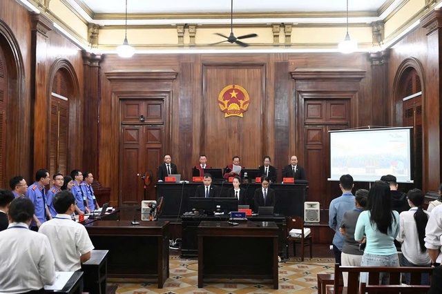 Đại án ma túy VN10: Tòa tuyên 11 án tử hình, 19 án chung thân- Ảnh 1. Đại án ma túy VN10: Tòa tuyên 11 án tử hình, 19 án chung thân- Ảnh 1.