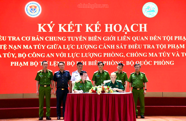 Triệt phá đường dây vận chuyển hơn 1,1 tấn ma túy tổng hợp trên biển- Ảnh 3. Triệt phá đường dây vận chuyển hơn 1,1 tấn ma túy tổng hợp trên biển- Ảnh 3.