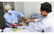 Hà Nội: Hơn 14 nghìn người nhiễm HIV/AIDS sẽ được điều trị bằng ARV