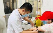 Tăng cường tiếp cận, cung cấp dịch vụ toàn diện về HIV/AIDS