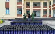 Quảng Ninh bắt giữ vụ vận chuyển 1.364 bình khí cười