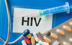 Ra mắt ‘Sổ tay kiến thức về HIV kh&#225;ng thuốc’