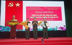 Khen thưởng chuyên án bắt giữ 2 đối tượng, thu giữ 500kg ma túy tại Quảng Trị