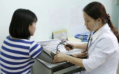 Đồng bộ giải pháp, tiến tới kiểm soát bền vững HIV, viêm gan B và giang mai