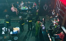 Hàng trăm cảnh sát đồng loạt đột kích 2 quán bar lớn ở Ninh Bình