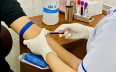 Bước tiến trong lồng ghép xét nghiệm và điều trị viêm gan C, HIV và lao tại tuyến quận, huyện