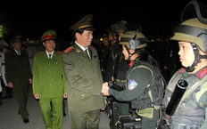 Bộ trưởng Trần Đại Quang kiểm tra c&#244;ng t&#225;c đảm bảo ANTT Giao thừa 2014 