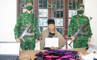 Bắt đối tượng vận chuyển 60.000 viên ma túy tổng hợp