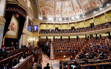 Tây Ban Nha xem xét ra luật cấm mại dâm