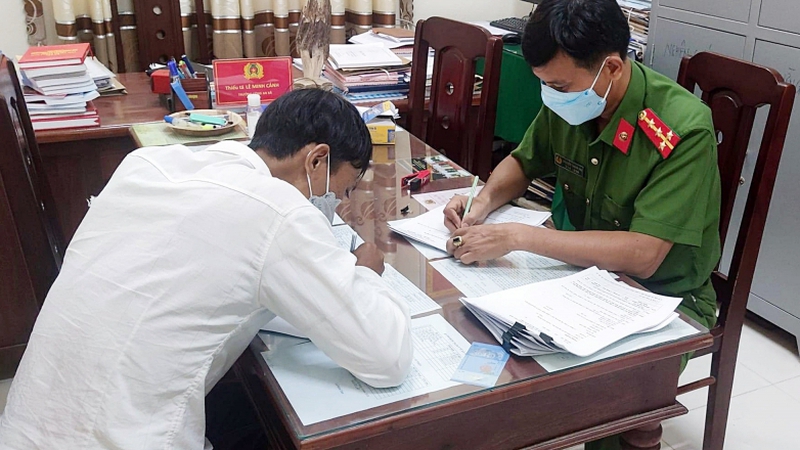 Thủ tục đưa người đi cai nghiện khi bỏ Công an cấp huyện