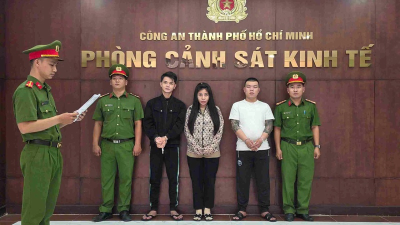 TPHCM triệt phá đường dây mua bán 'khí cười' quy mô hơn 10 tỷ đồng